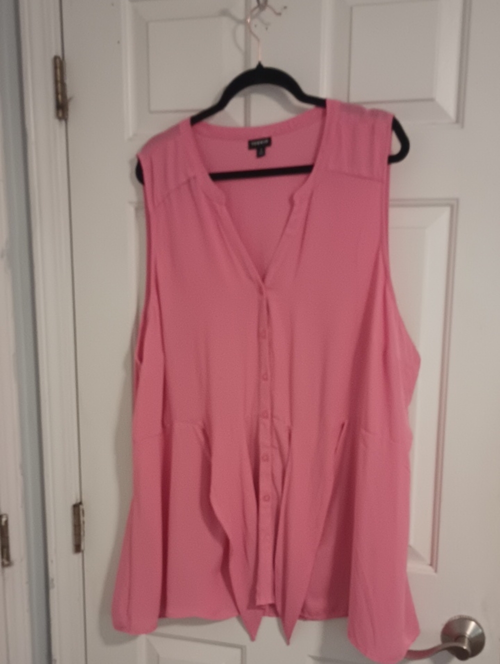 torrid Pink Sleeveless Button-Front Blouse